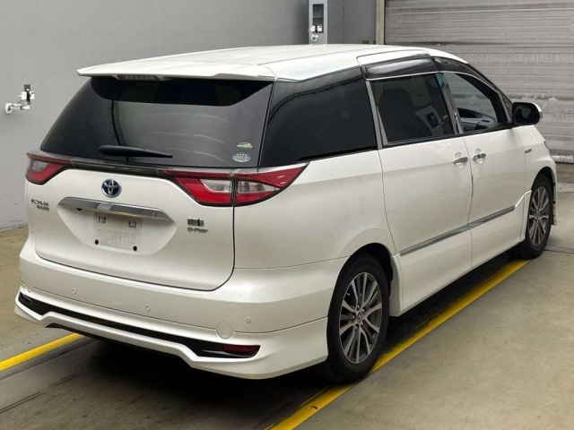 TOYOTA ESTIMA HYBRID 2019