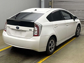 TOYOTA PRIUS 2013