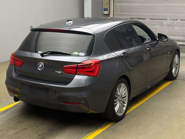 BMW 1 SERIES 2018