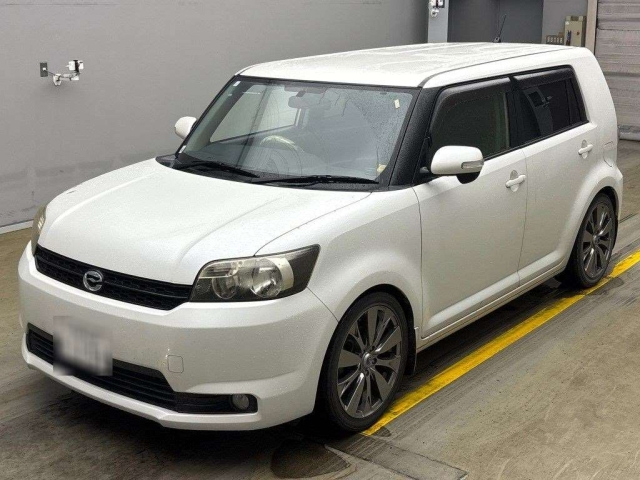 TOYOTA COROLLA RUMION 2013