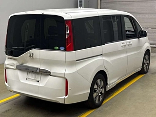 HONDA STEP WAGON 2015