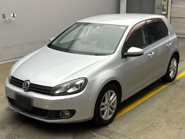 VOLKSWAGEN GOLF 2012