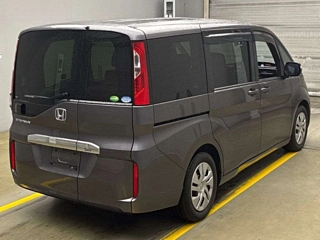 HONDA STEP WAGON 2016