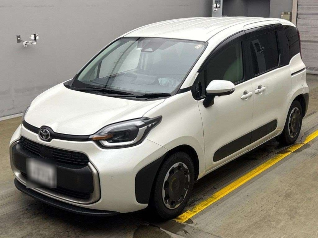 TOYOTA SIENTA 2023