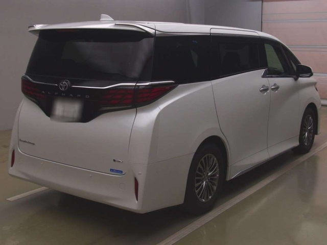 TOYOTA ALPHARD 2023