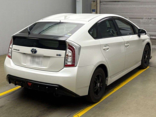 TOYOTA PRIUS 2012