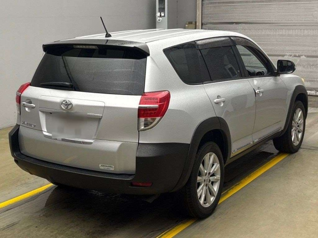 TOYOTA VANGUARD 2010