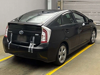 TOYOTA PRIUS 2013