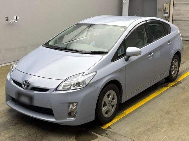 TOYOTA PRIUS 2010