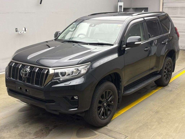 TOYOTA LAND CRUISER PRADO 2021