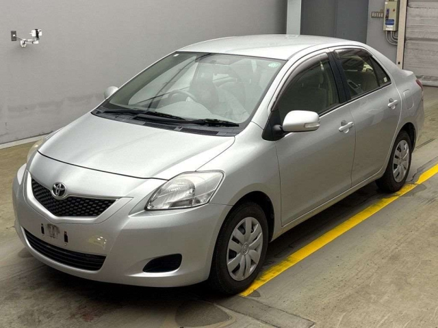 TOYOTA BELTA 2012