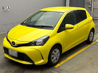 TOYOTA VITZ 2014
