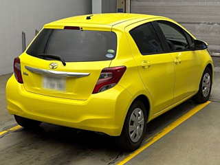 TOYOTA VITZ 2014