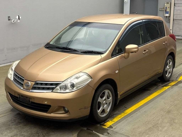 NISSAN TIIDA 2008