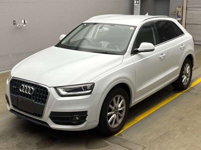 AUDI Q3 2015