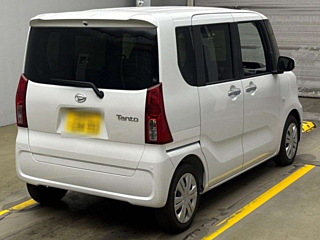 DAIHATSU TANTO 2024