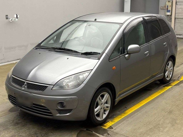 MITSUBISHI COLT PLUS 2010