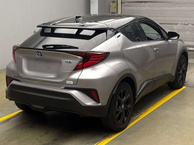 TOYOTA C-HR 2023