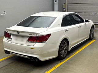 TOYOTA CROWN 2013