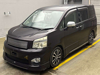 TOYOTA VOXY 2012