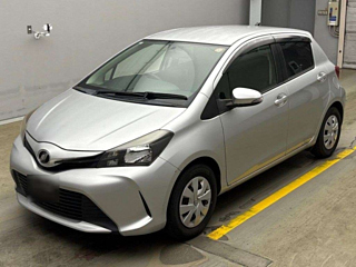 TOYOTA VITZ 2014