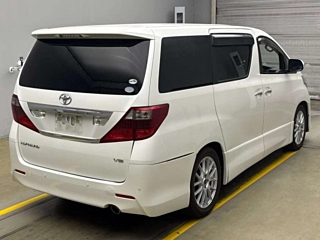 TOYOTA ALPHARD 2009