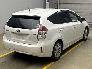 TOYOTA PRIUS ALPHA 2018