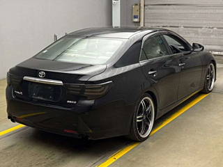 TOYOTA MARK X 2009