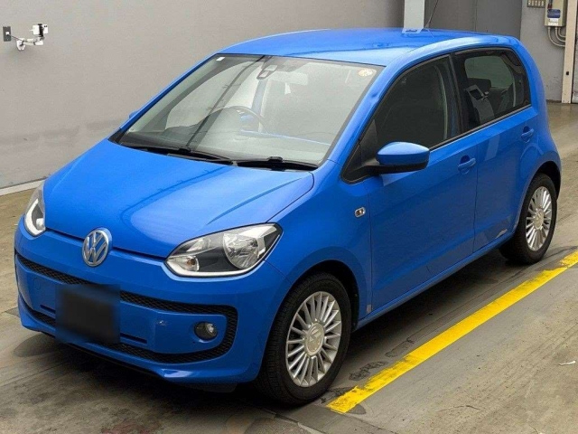VOLKSWAGEN UP 2015