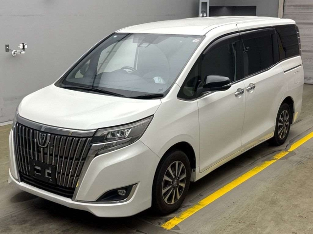TOYOTA ESQUIRE 2018