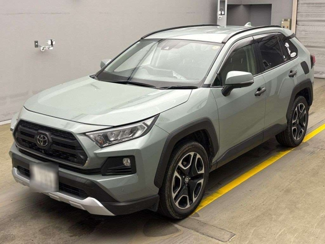 TOYOTA RAV4 2021
