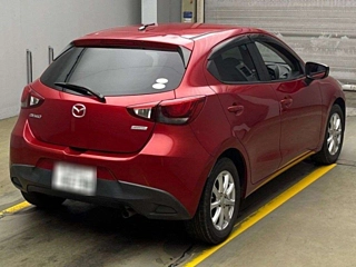 MAZDA DEMIO 2015