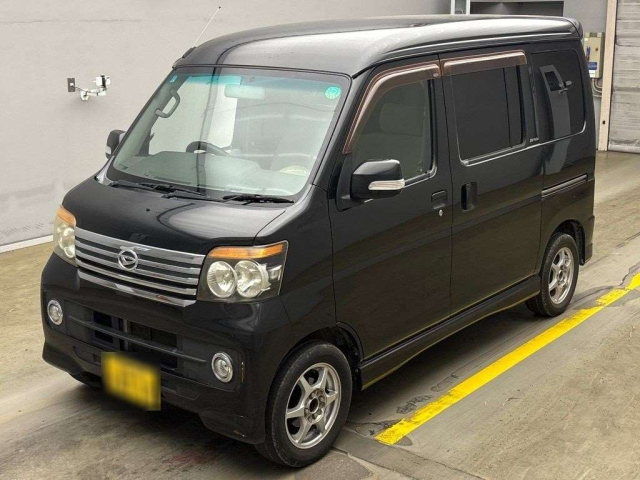 DAIHATSU ATRAI WAGON 2011
