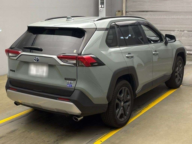TOYOTA RAV4 2023