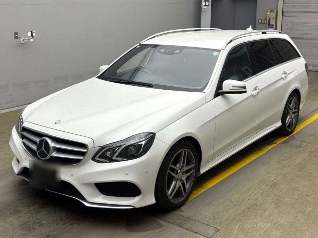 MERCEDES BENZ E CLASS WAGON 2015