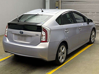 TOYOTA PRIUS 2012