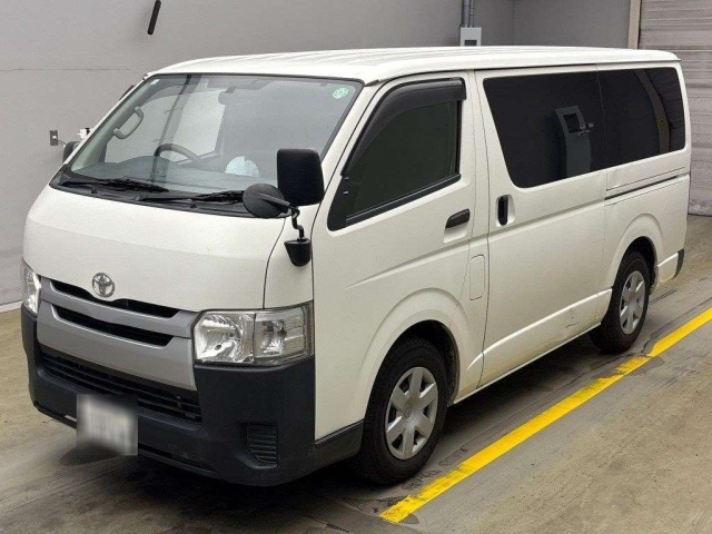 TOYOTA REGIUS ACE VAN 2014