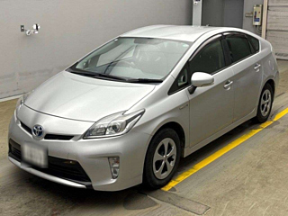TOYOTA PRIUS 2015