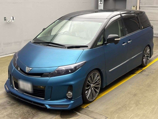 TOYOTA ESTIMA HYBRID 2013