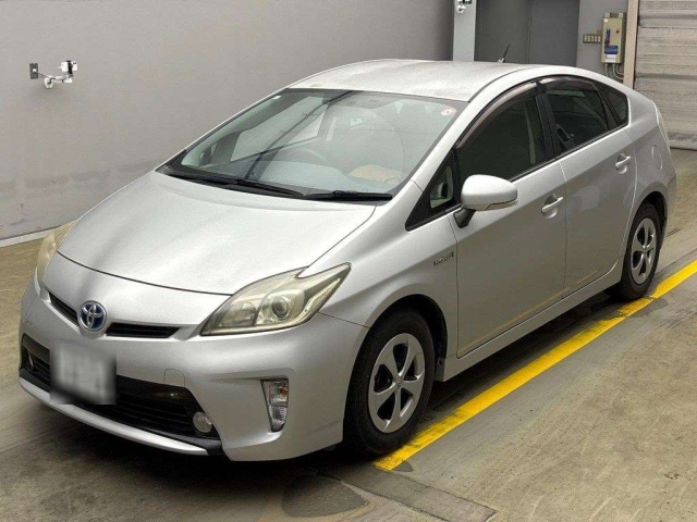 TOYOTA PRIUS 2012