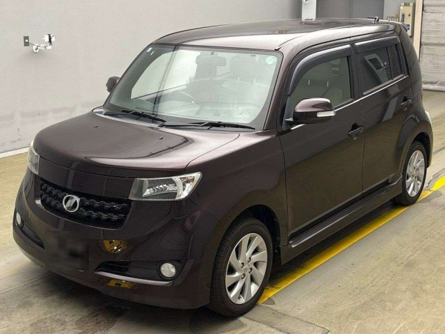 TOYOTA BB 2009