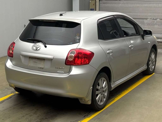 TOYOTA AURIS 2008