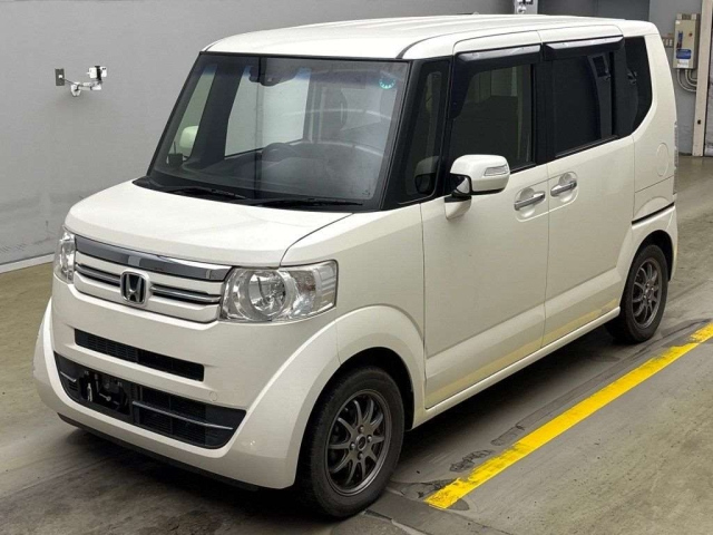 HONDA N BOX 2015