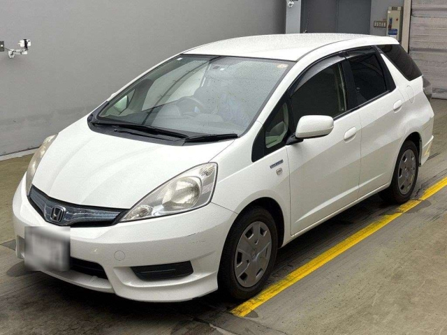 HONDA FIT SHUTTLE 2013