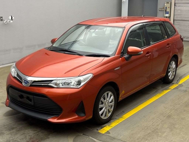 TOYOTA COROLLA FIELDER 2018