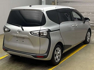 TOYOTA SIENTA 2020