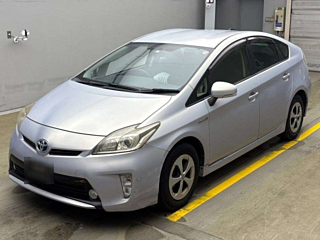 TOYOTA PRIUS 2012
