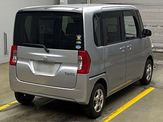 DAIHATSU TANTO 2016