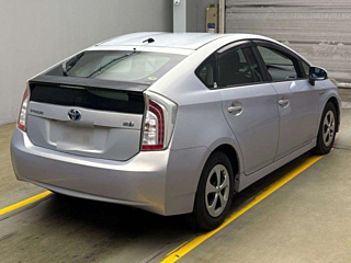 TOYOTA PRIUS 2012