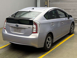 TOYOTA PRIUS 2014